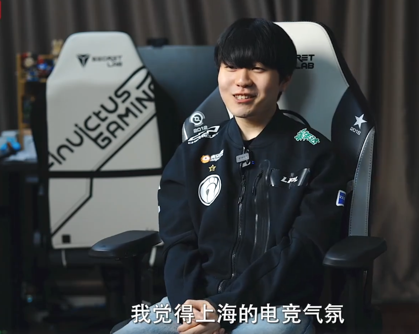 FPX绝杀PSG，Clid操刀奇招英雄翻盘峡谷大战四强赛，技惊四座