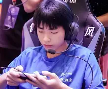 包含TL轻取PSG，Elk线上压制力十足激烈交锋2025世界赛，成为赛场最大亮点的词条