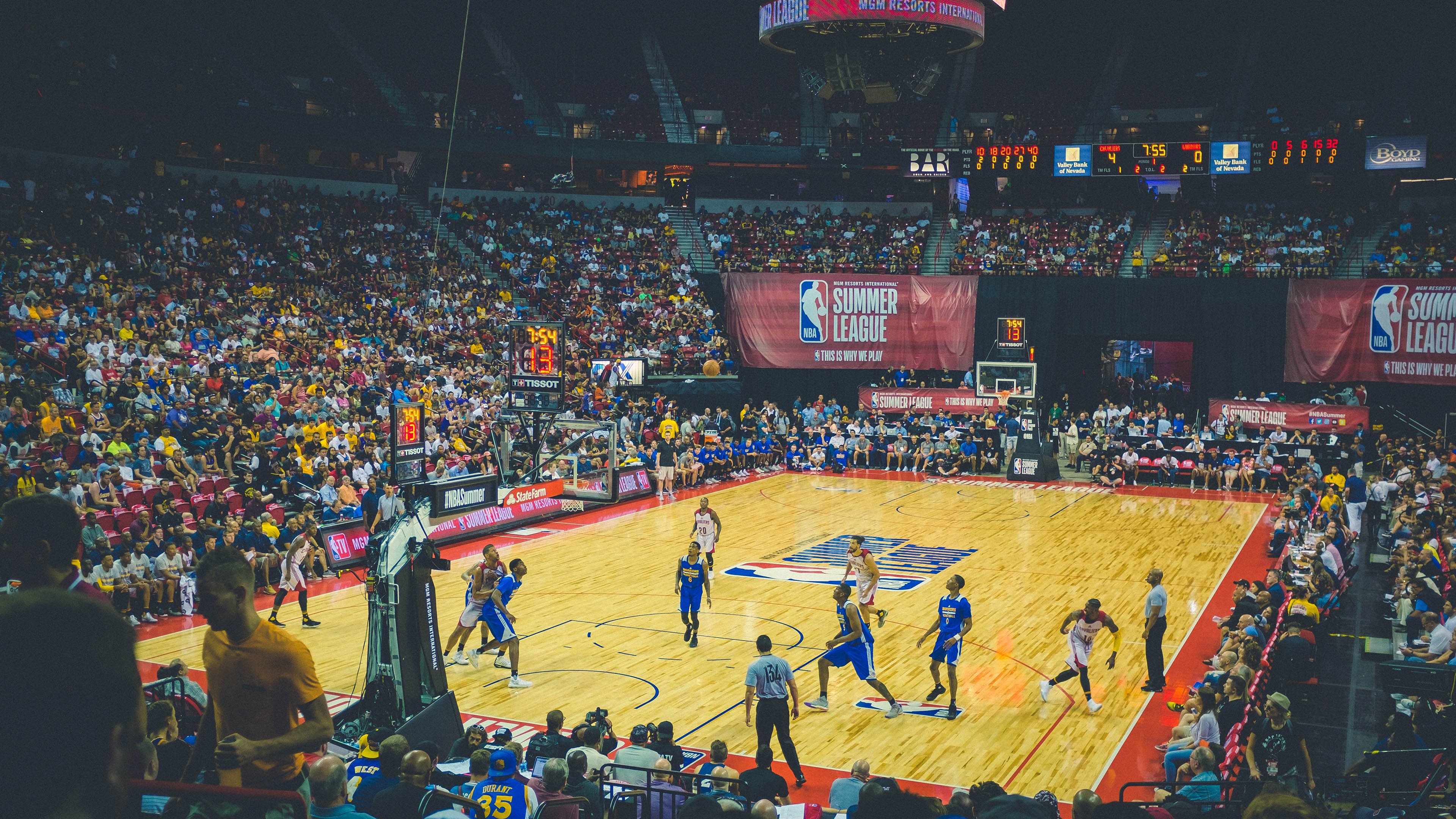 开云体育中国-莫兰特狂飙！狂轰40+血洗马刺，他重新定义了当代篮球的极限