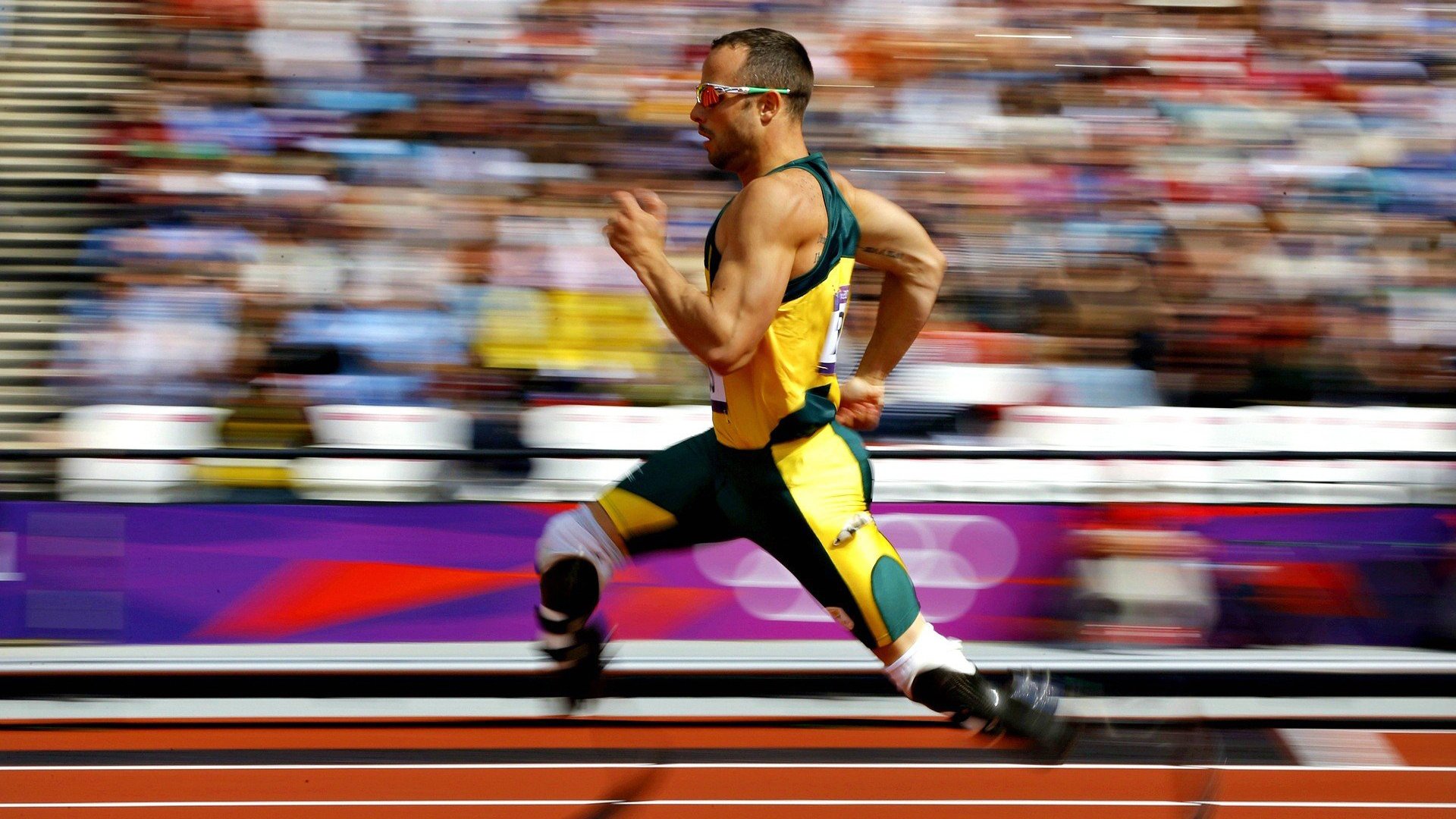 杰伦·格林接管时刻！恩比德牵制下的关键三分，76人压哨演绎何为巨星引力